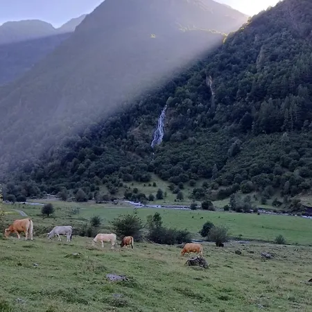 Hyper Centre Lumineux Et Fonctionnel Luchon * Bagneres-de-Luchon