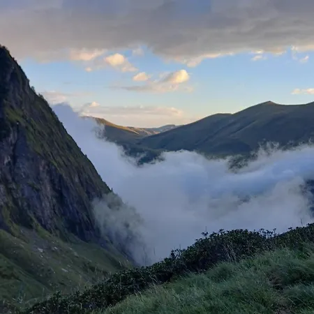 Hyper Centre Lumineux Et Fonctionnel Luchon Apartamento